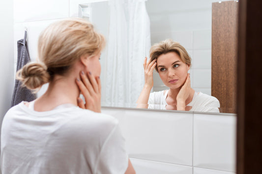 5 Surprising Ways Blue Light Affects Your Skin (And How to Fight Back)